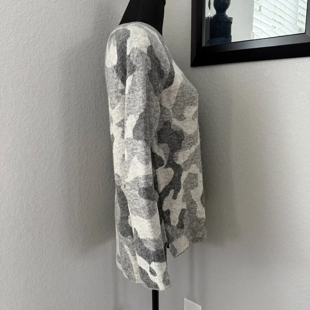 ATHLETA Undercover Camo Pullover Sweater Gray Alpaca Wool XS